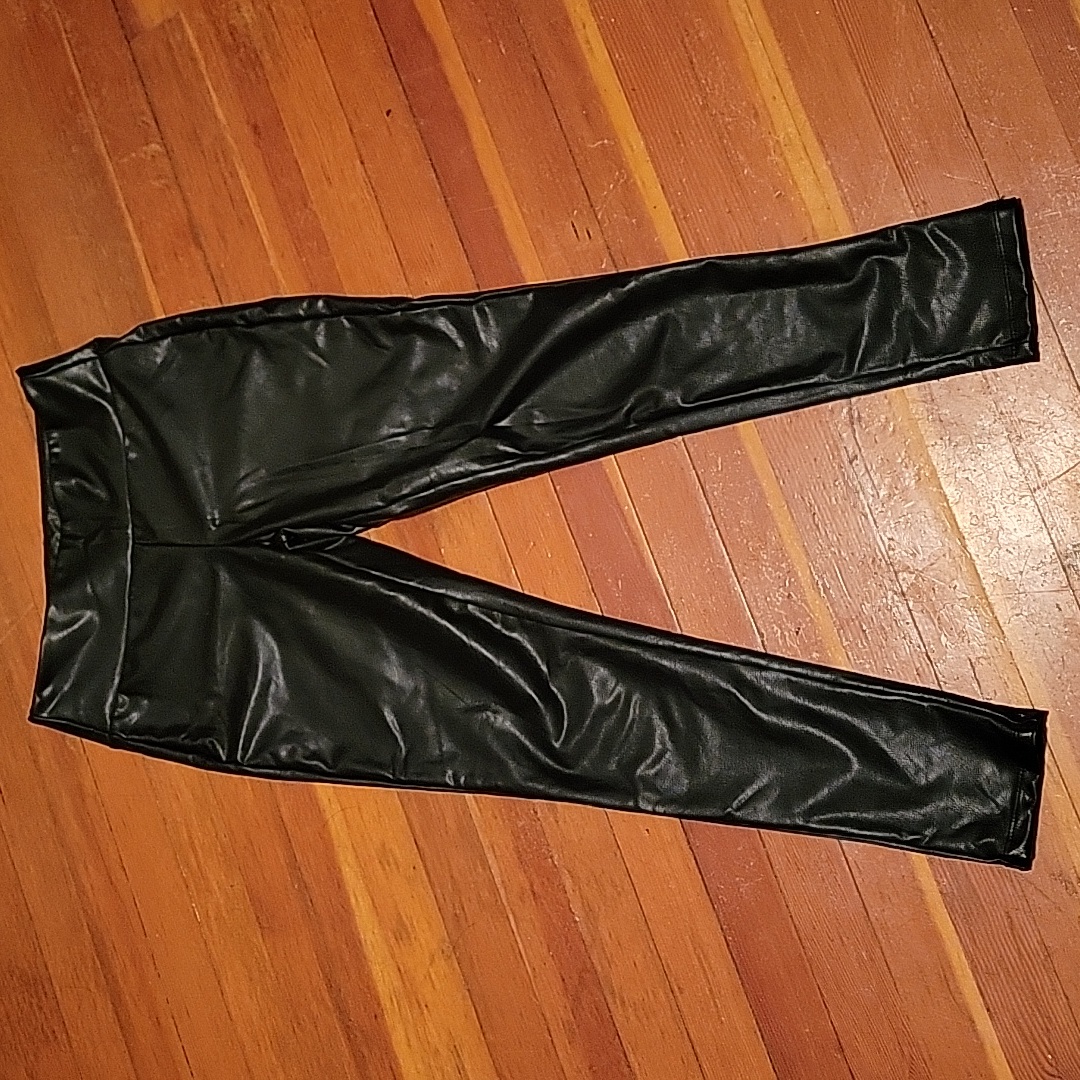 Black Leggings - Small